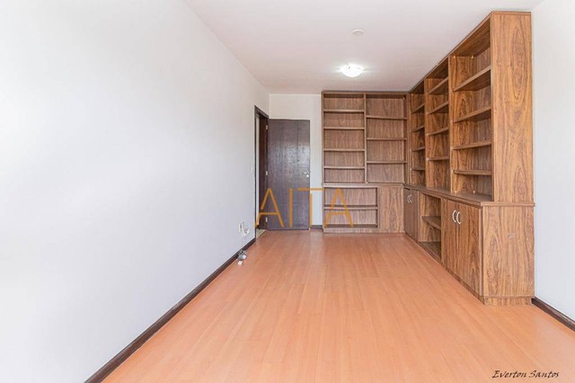 Casa com 3 dormitórios à venda, 250 m² por R$ 990.000,00 - Medianeira - Porto Alegre/RS - Foto 16
