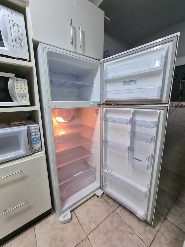 Refrigerador Eletrolux DC49A 462 litros  - Foto 3