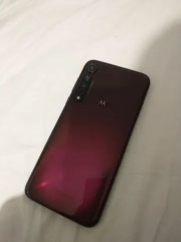 Moto G8 Power Lite vs Galaxy A30s: uma comparação com pouco sentido