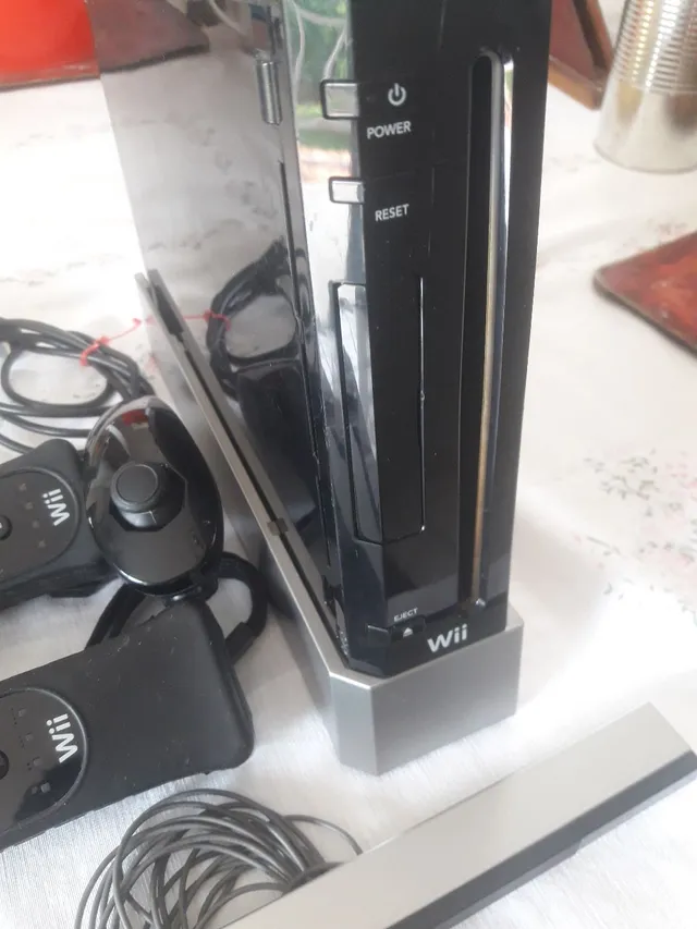 Gameteczone Console Nintendo Wii Preto Desbloqueado Completo