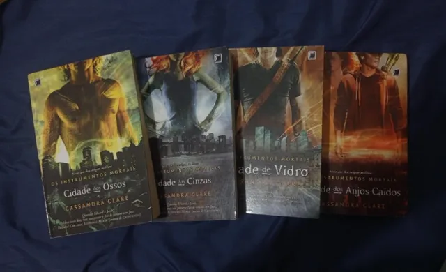 The Mortal Instruments 6: City of Heavenly Fire - Brochado - Cassandra  Clare - Compra Livros na