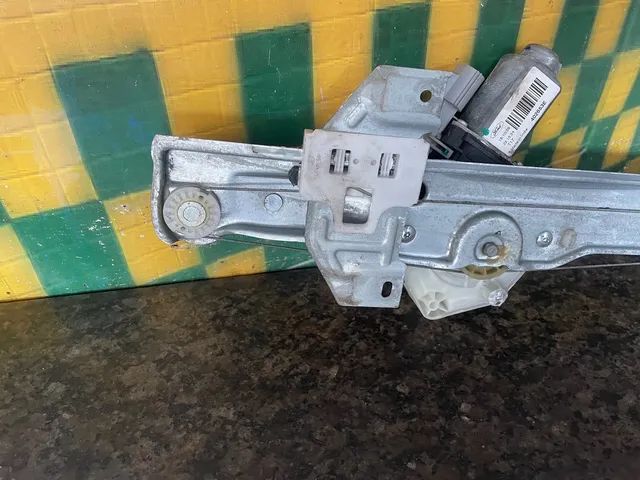 Motor engenho máquina de vidro porta dianteira direita Ford ka  - Foto 2