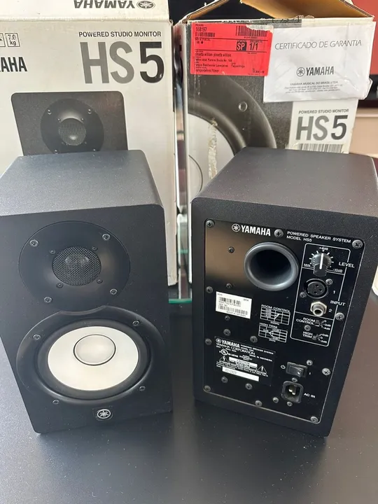 Monitor Yamaha