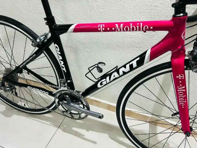 ■ giant tcr alliance t-mobile Bicicleta Speed Giant TCR 2 T-Mobile - Ciclismo - Vila Gomes