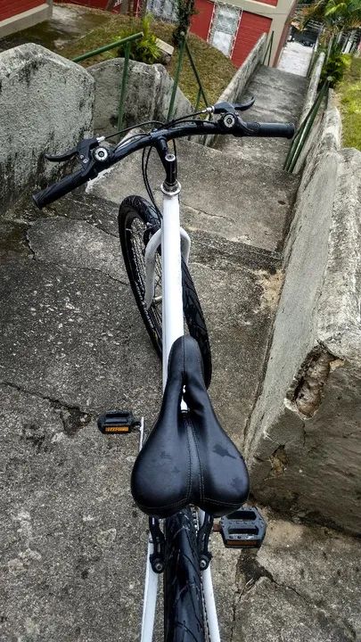 Bicicleta com marcha e freio * Aceito ofertas* - Foto 2
