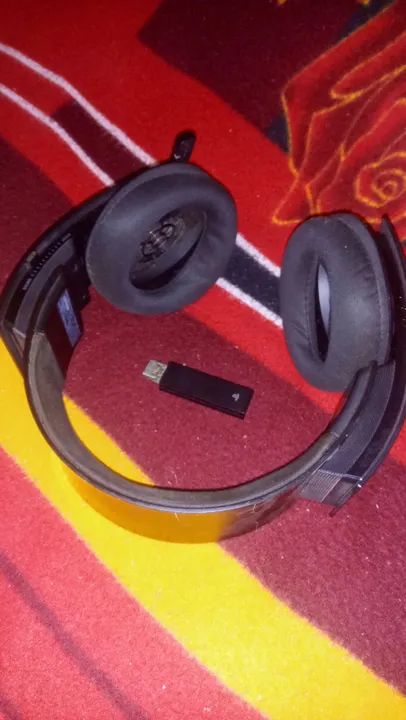 Fone de Ouvido Gamer sem fio sony - Foto 2