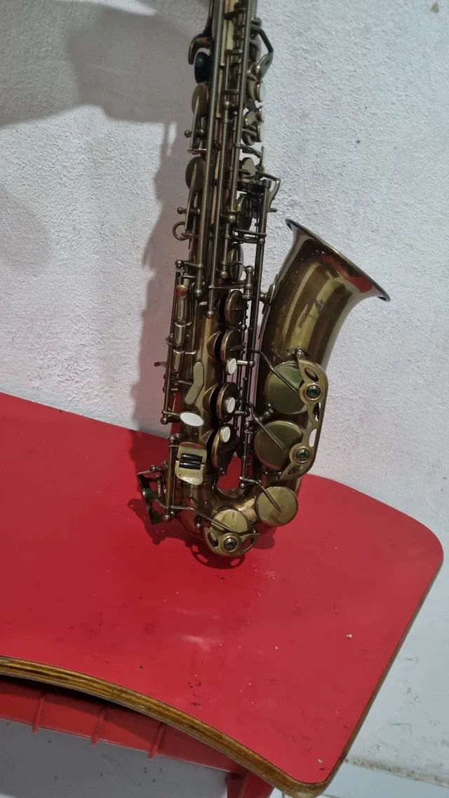 descontos preços Sax alto Quasar. Novo!