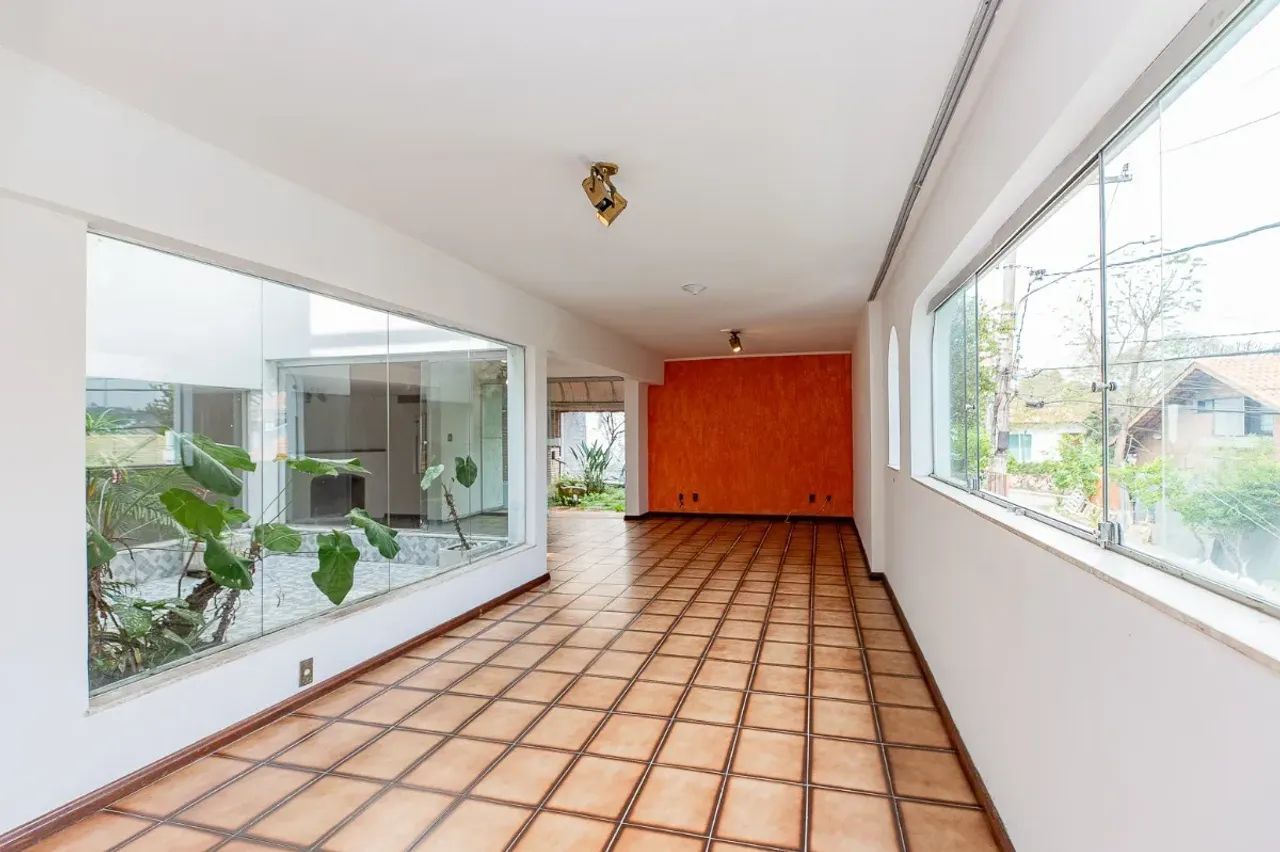 Casa tipo para venda com 4 quartos, 327m² - Foto 4