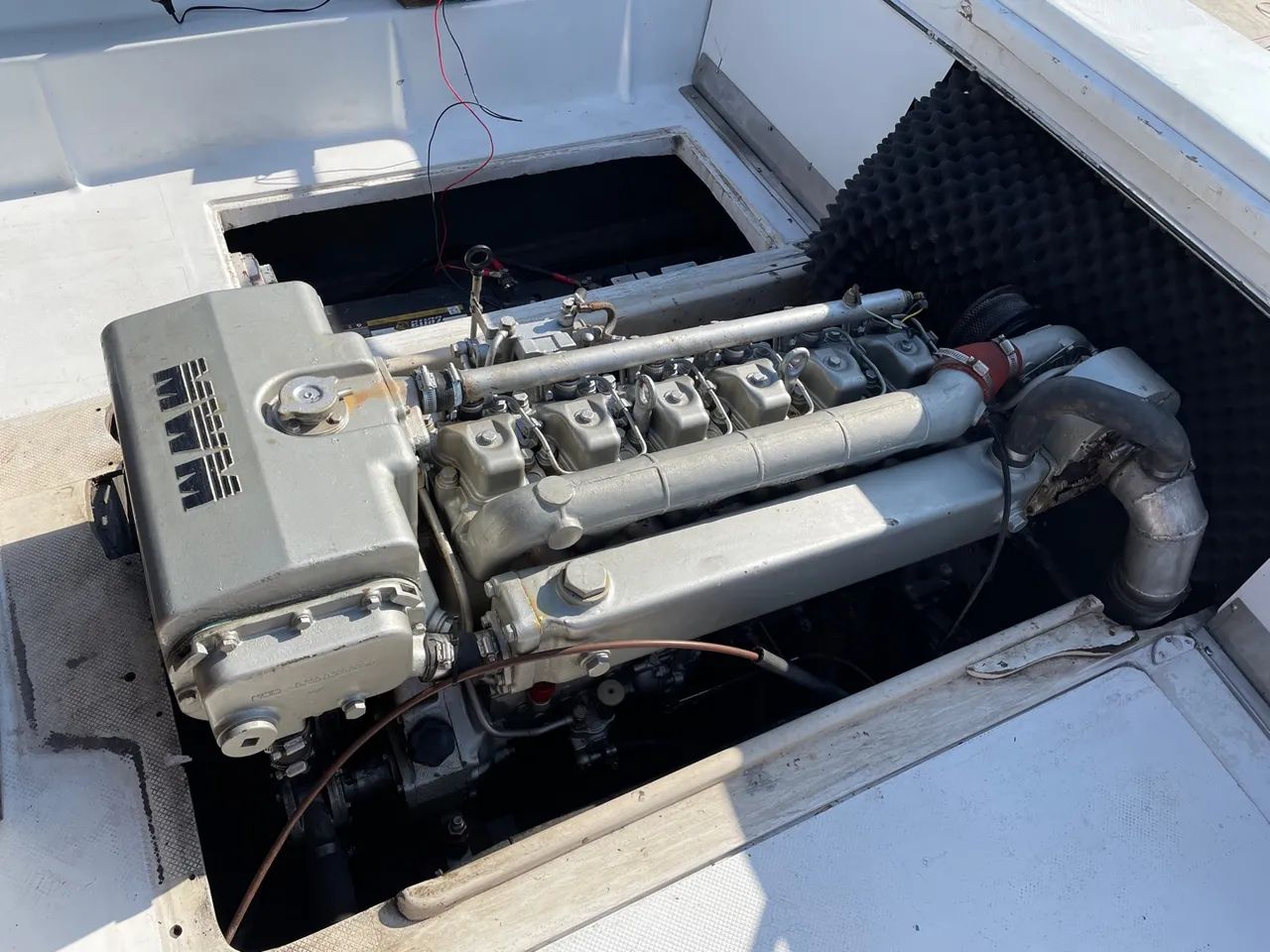 Lancha DM 26 com motor MWM diesel - Foto 10