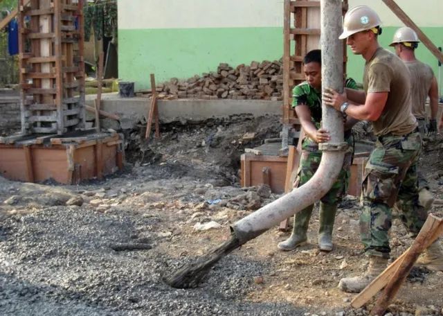 Bombeamento de Concreto Usinado - Foto 3