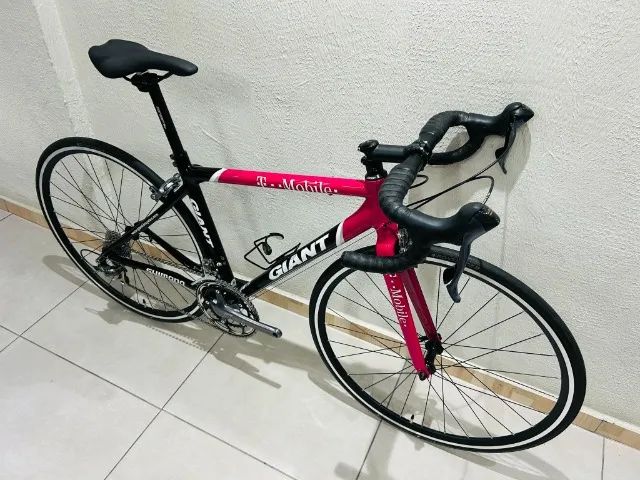 Bicicleta Speed Giant TCR 2 T-Mobile - Ciclismo - Vila Gomes