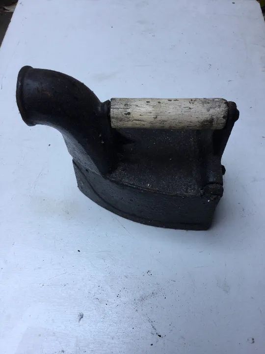 ferro de passar antigo. - Foto 5