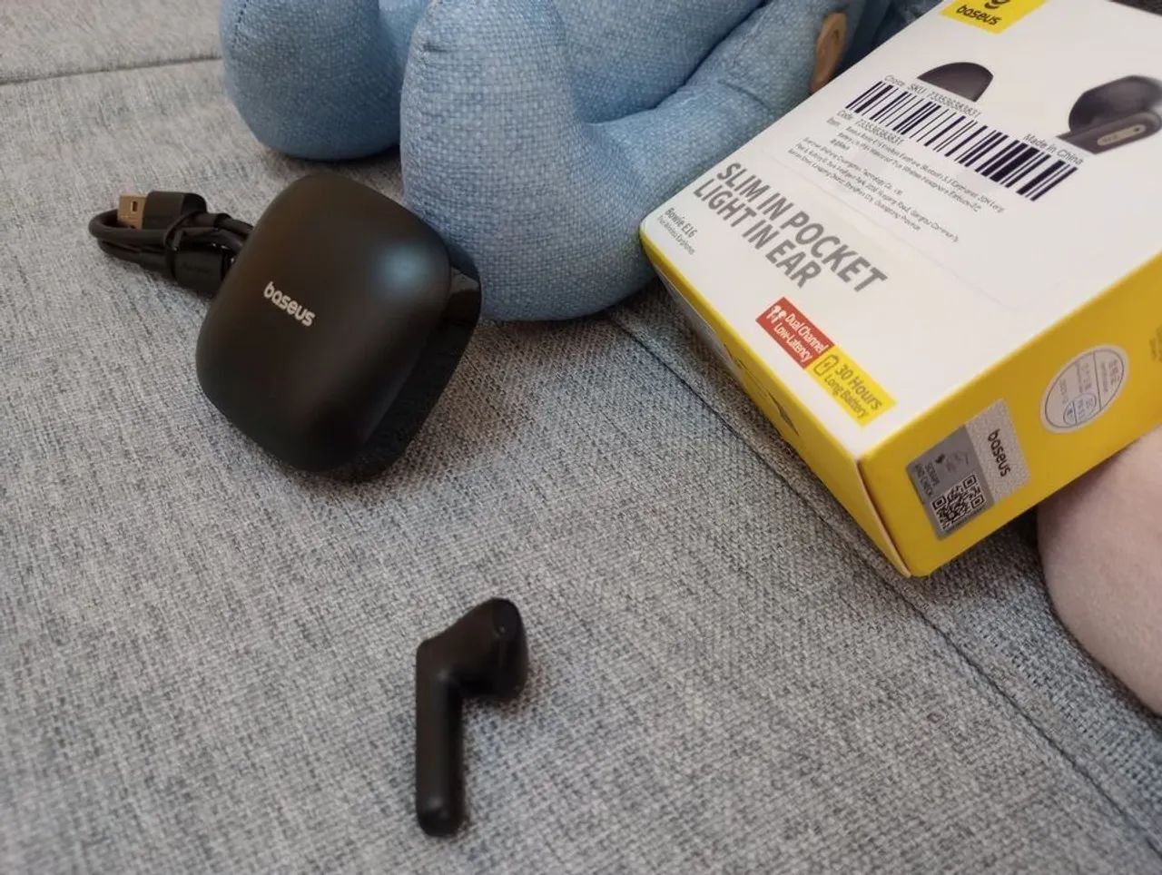 Fone baseus E15/ipx4/bluetooth 5.3/5+20hrs bateria-10m carga 2 horas uso - Foto 4