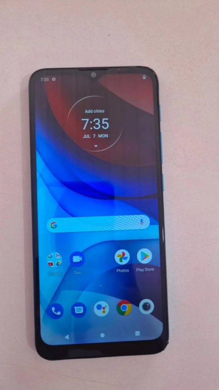 Vendo Celular Motorola moto E7 Power novo