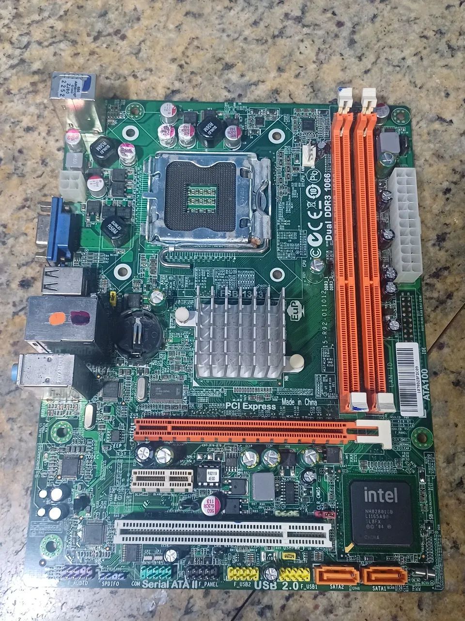 Placa mae ddr3 com Processador 775 Intel Pentium Dual Core E5300 2.6GHz - Foto 2