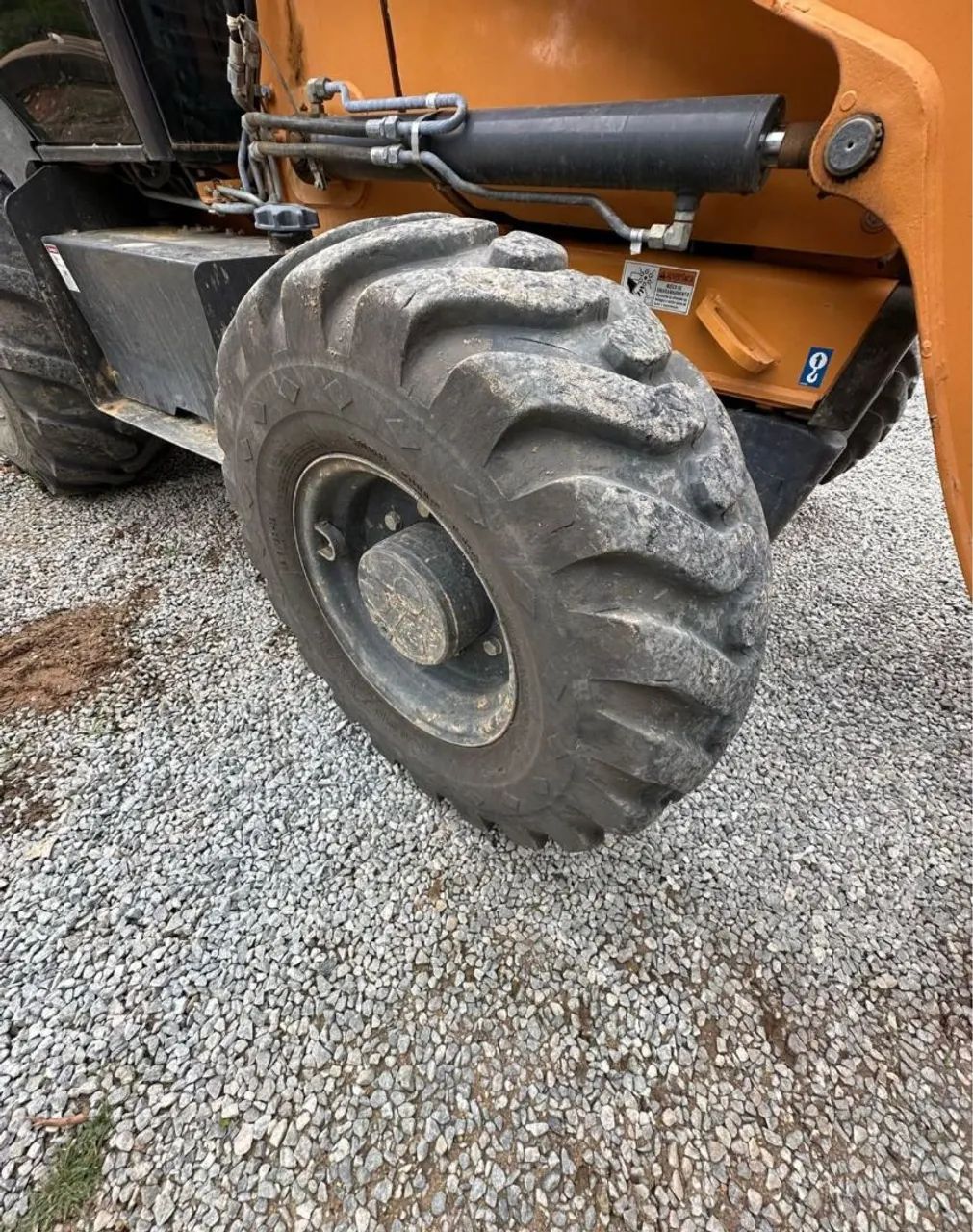 Retroescavadeira case 580n 4x4 ano 2020 - Foto 3