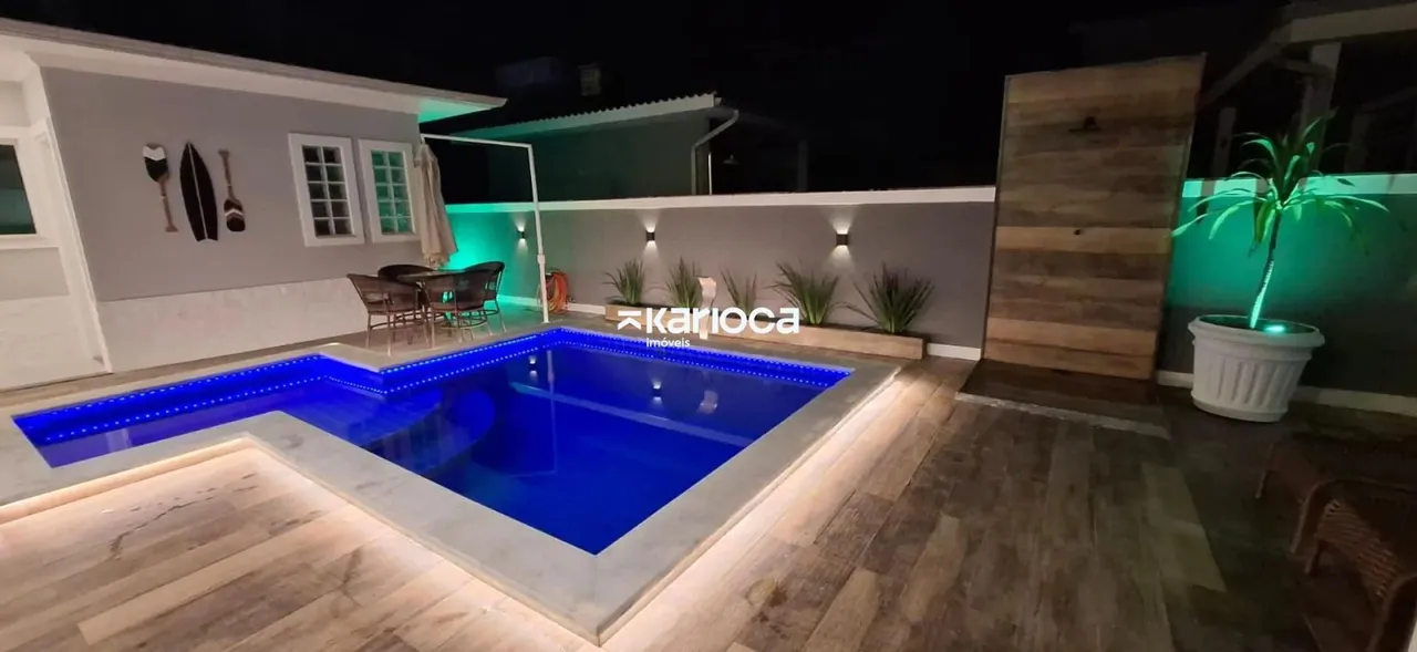 Casa Duplex com 3 suítes na Reserva Ecologica do Sahy - Porteira Fechada