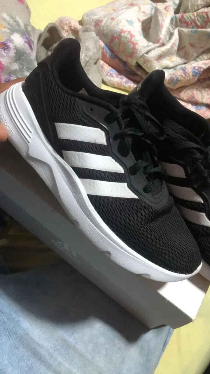 VENDO ESSE TENIS ADIDAS