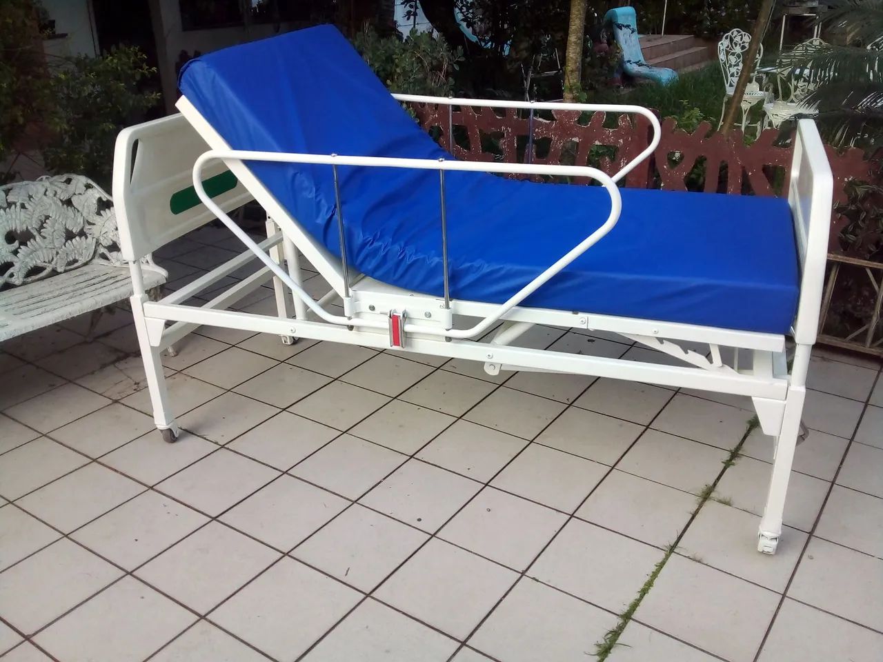 Cama Hospitalar Manual - Usada - Foto 2