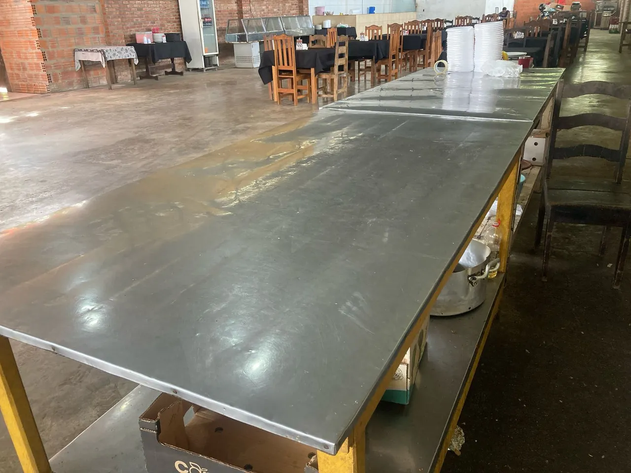 Apenas uma mesa disponível