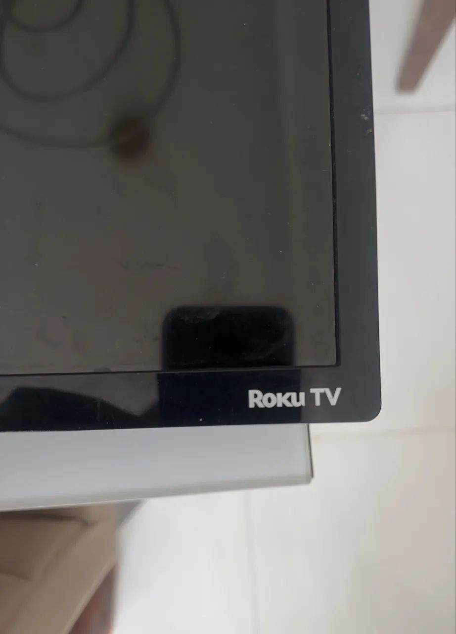 Smart tv aoc 43 polegadas Roku imagem parou de sair na tela  - Foto 2