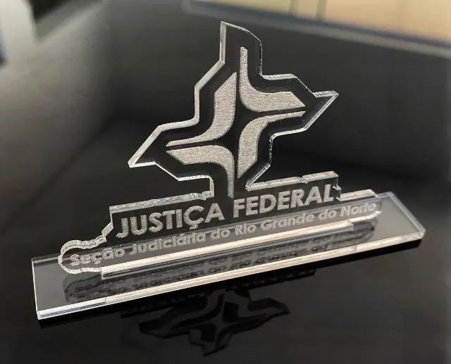 Logotipo personalizado na base 15cm de altura Brinde Lembrança Empresa Corporativo ACRÍLIC