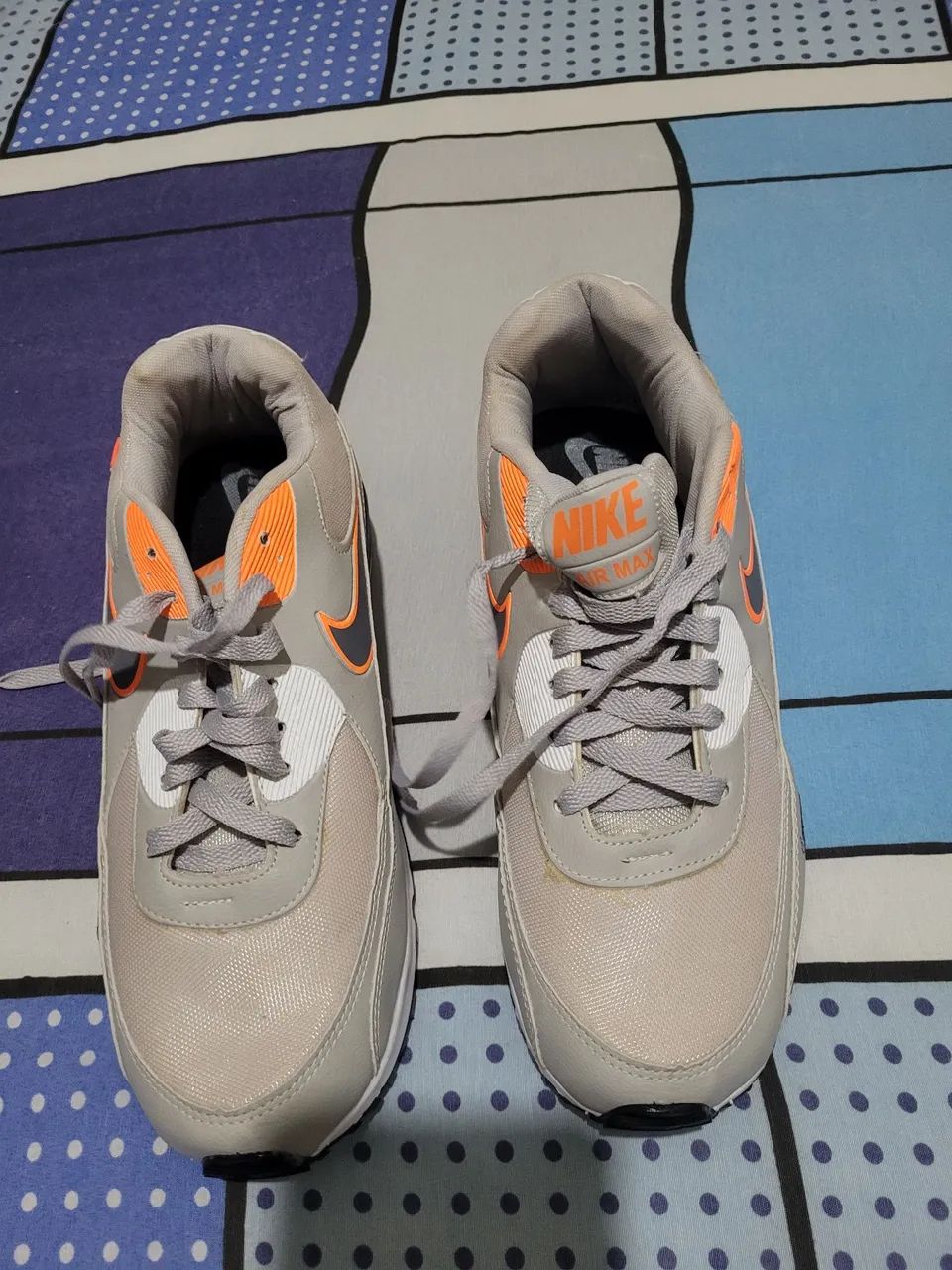 Tênis Nike Air Max - Cinza pouco usado