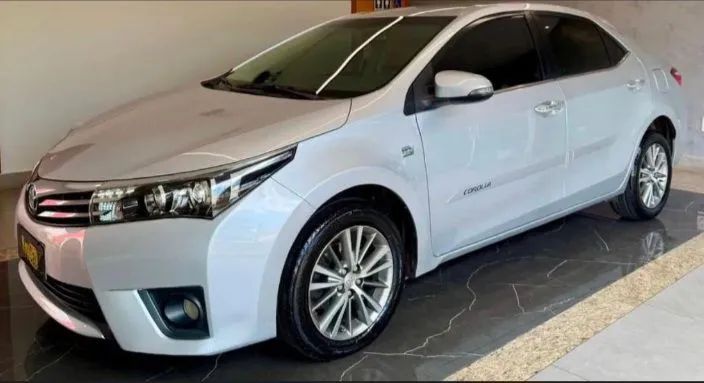 corrola altis 14/15 - pouco rodado