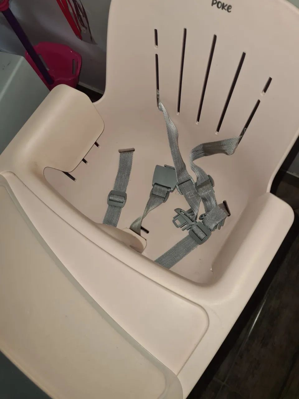 Cadeira alimentação Poke