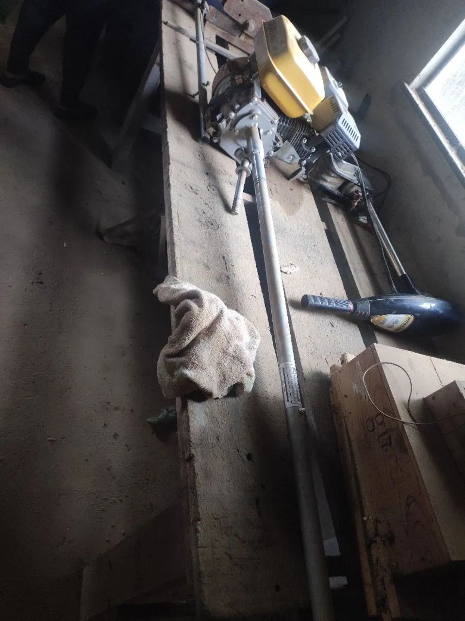 Canoa documentada-carretinha com placa e documentação-2 motores  - Foto 9