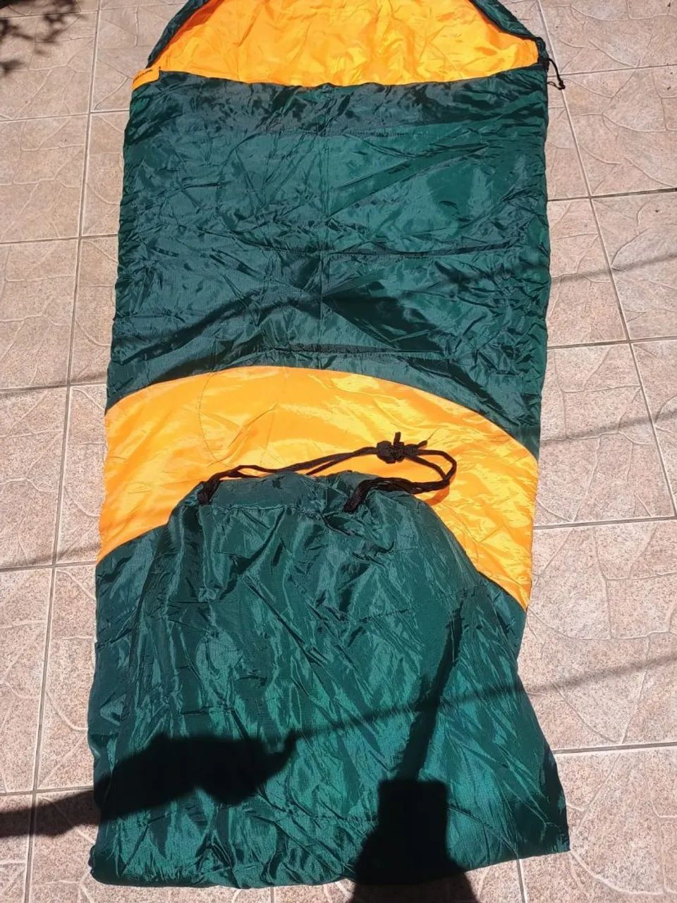 Saco de dormir mais colchão inflável  - Foto 3