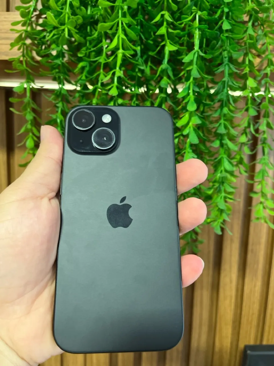 Vende-se IPhone 15