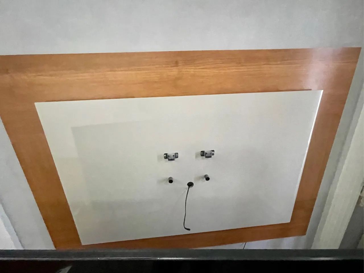 Painel de TV em Madeira e Branco - Foto 3