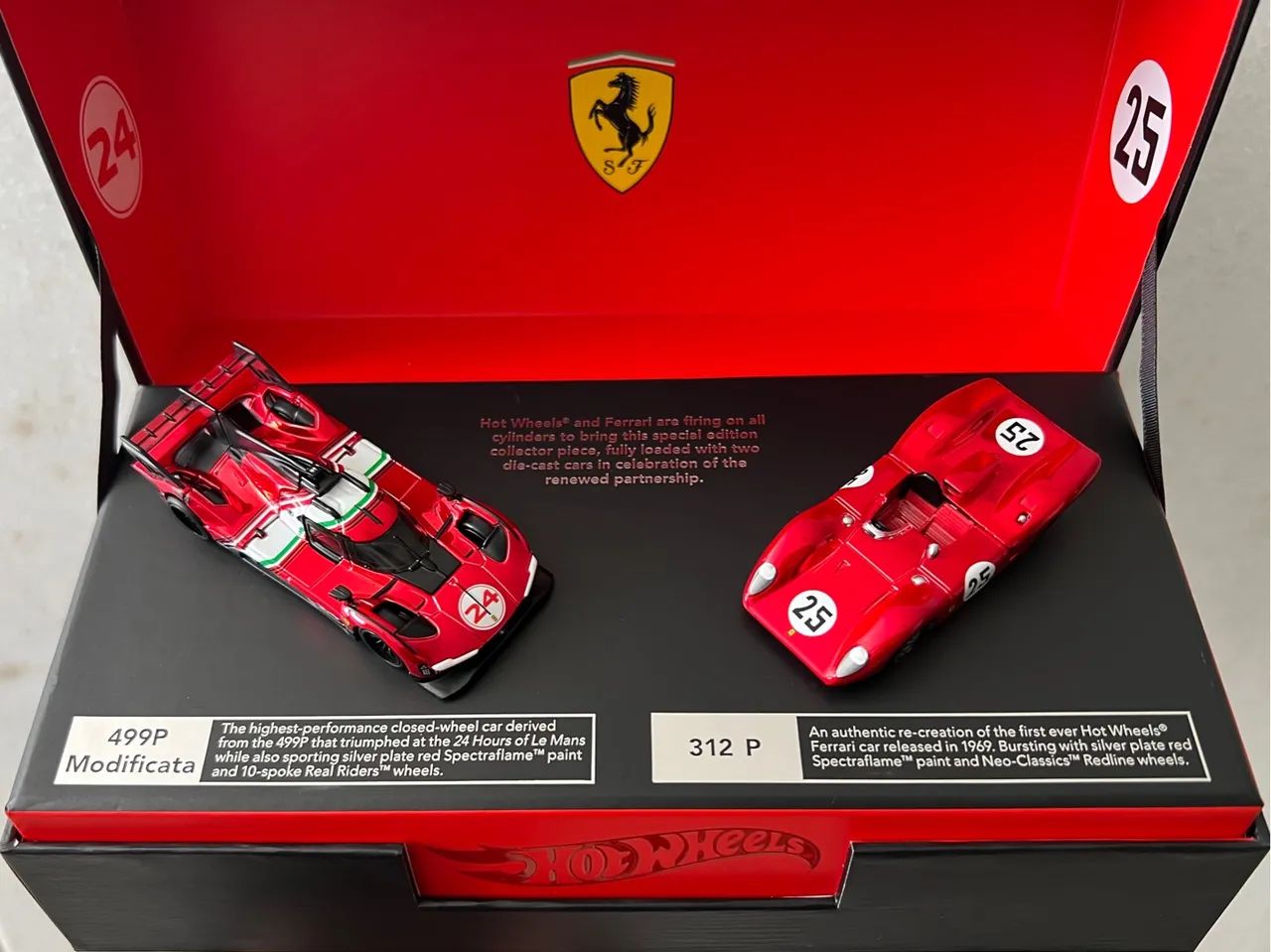 新品未開封 Hot Wheels Ferrari Heritage Set HOT WHEELS FERRARI HERITAGE SET - Hobbies e coleções - Sion
