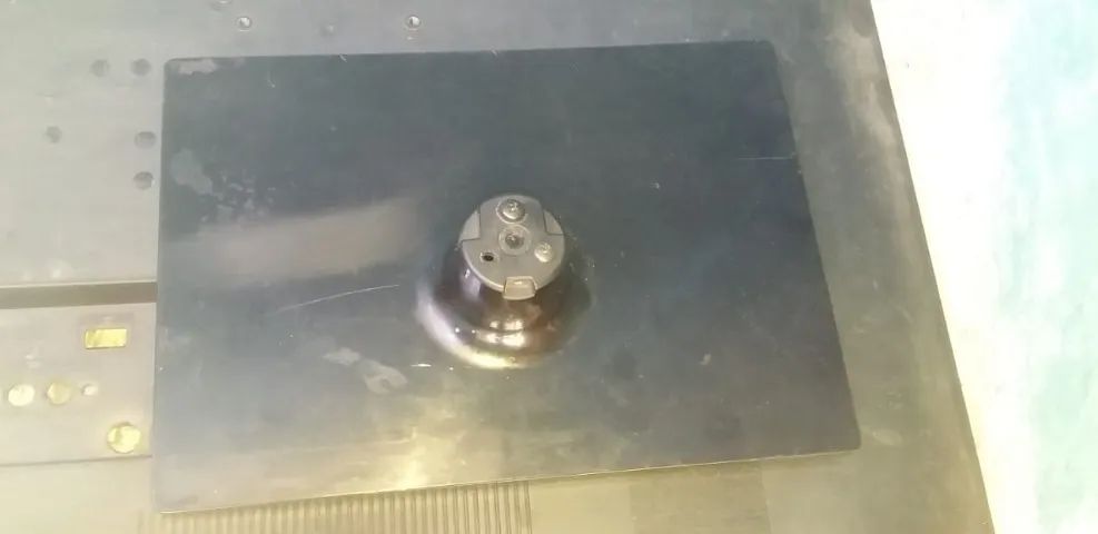 Base p/ TV Samsung 24 polegadas - Foto 2