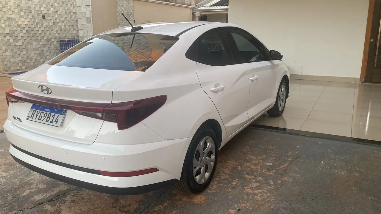 Vendo Hb20s 2023/24 Completo 12 mil km  - Foto 3