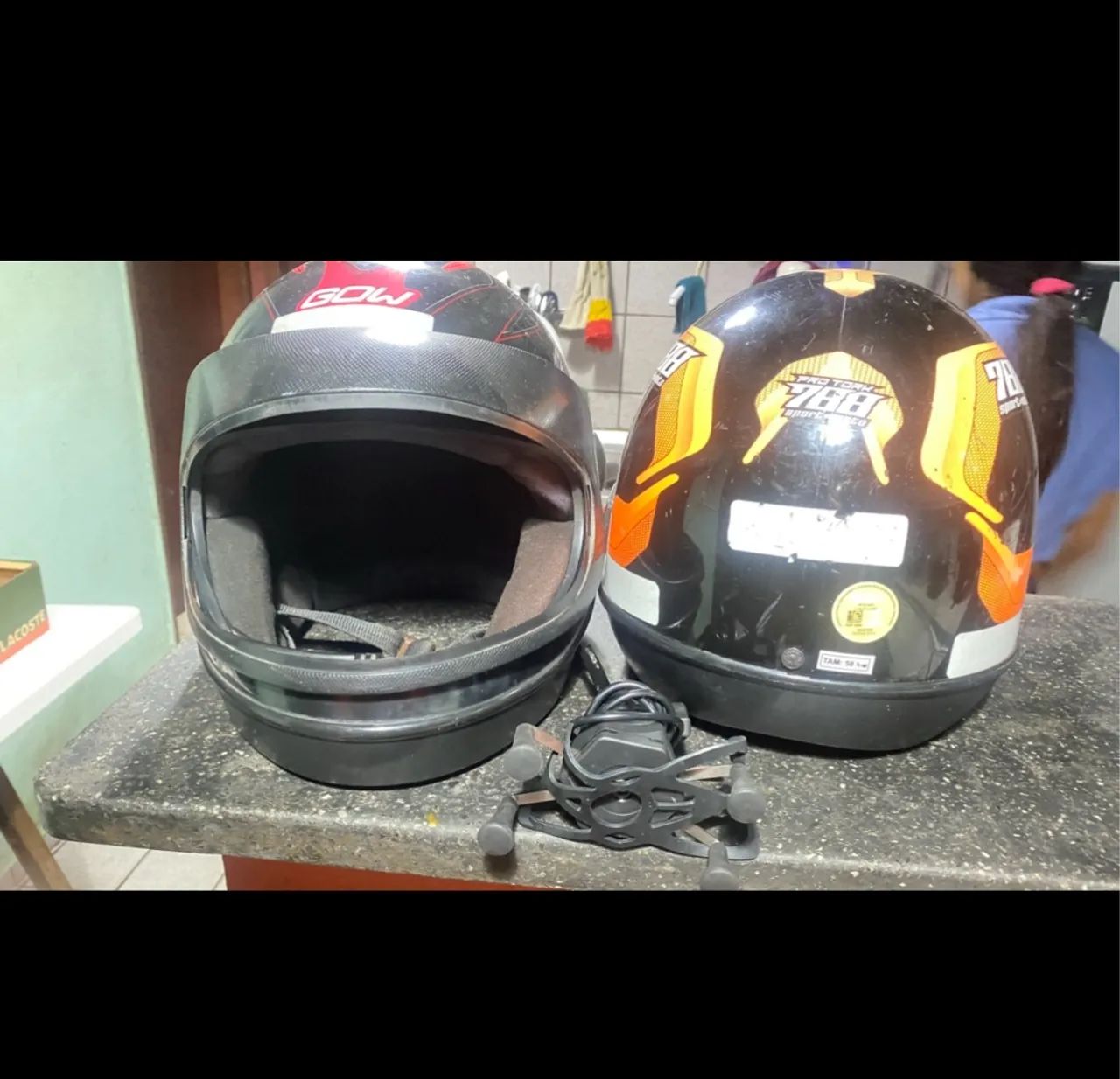 Capacete de Moto - 2 Peças