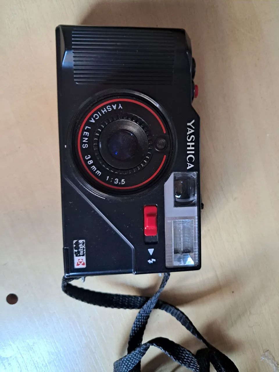 Câmera Yashica MF3  - Foto 2