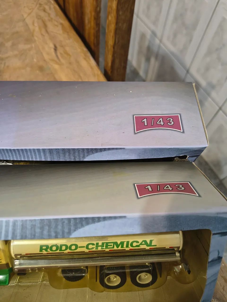 Caminhão escala 1/43 - Foto 5