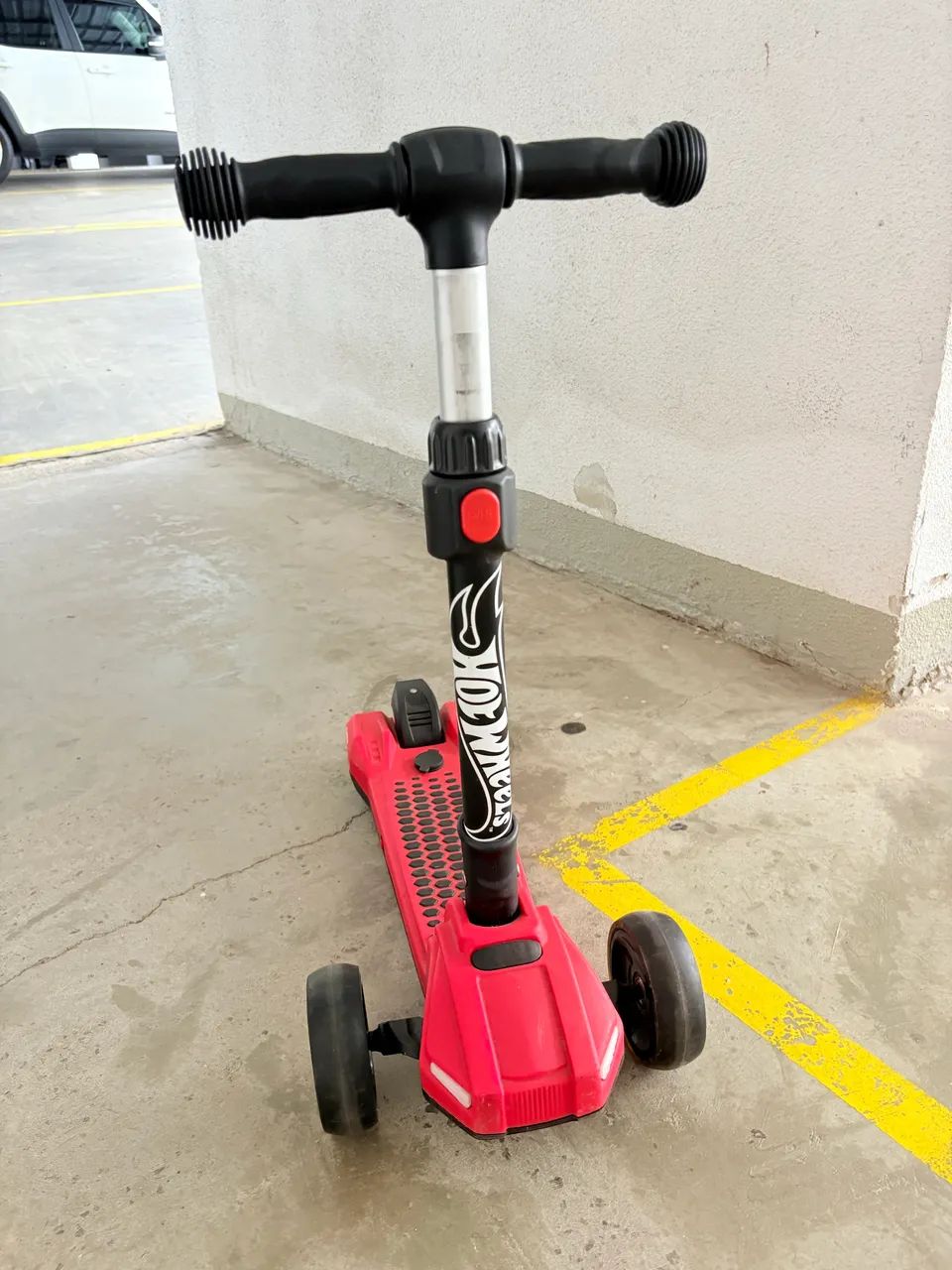Patinete max turbo com fumaça e luzes - Foto 4