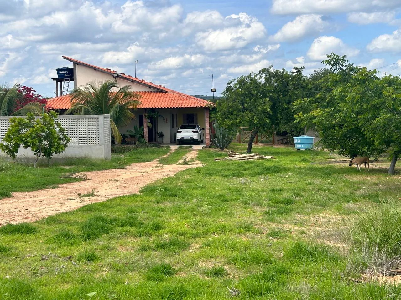 Chácara com piscina e área verde - Foto 2