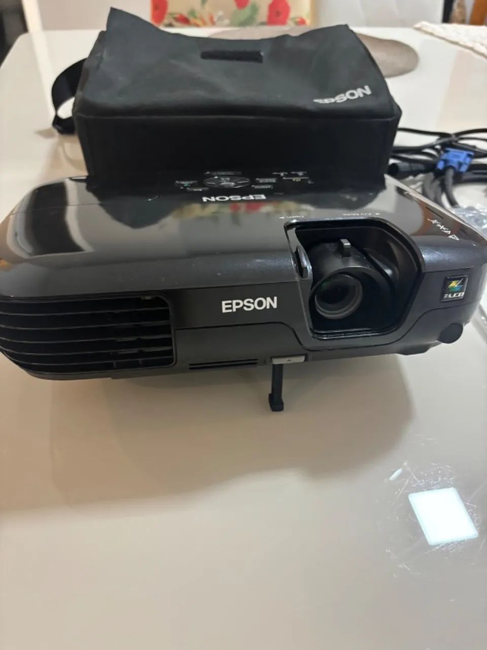 Projetor Epson S10+ com bolsa  - Foto 2