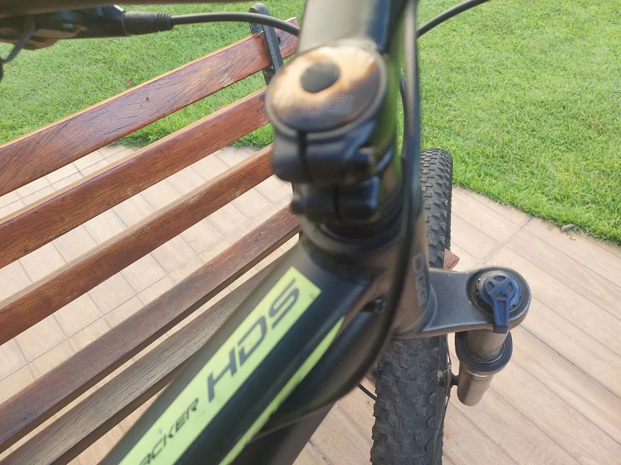 Bike OGGI BIG hacker HDS conservada toda shimano freios hidráulicos trava - Foto 3