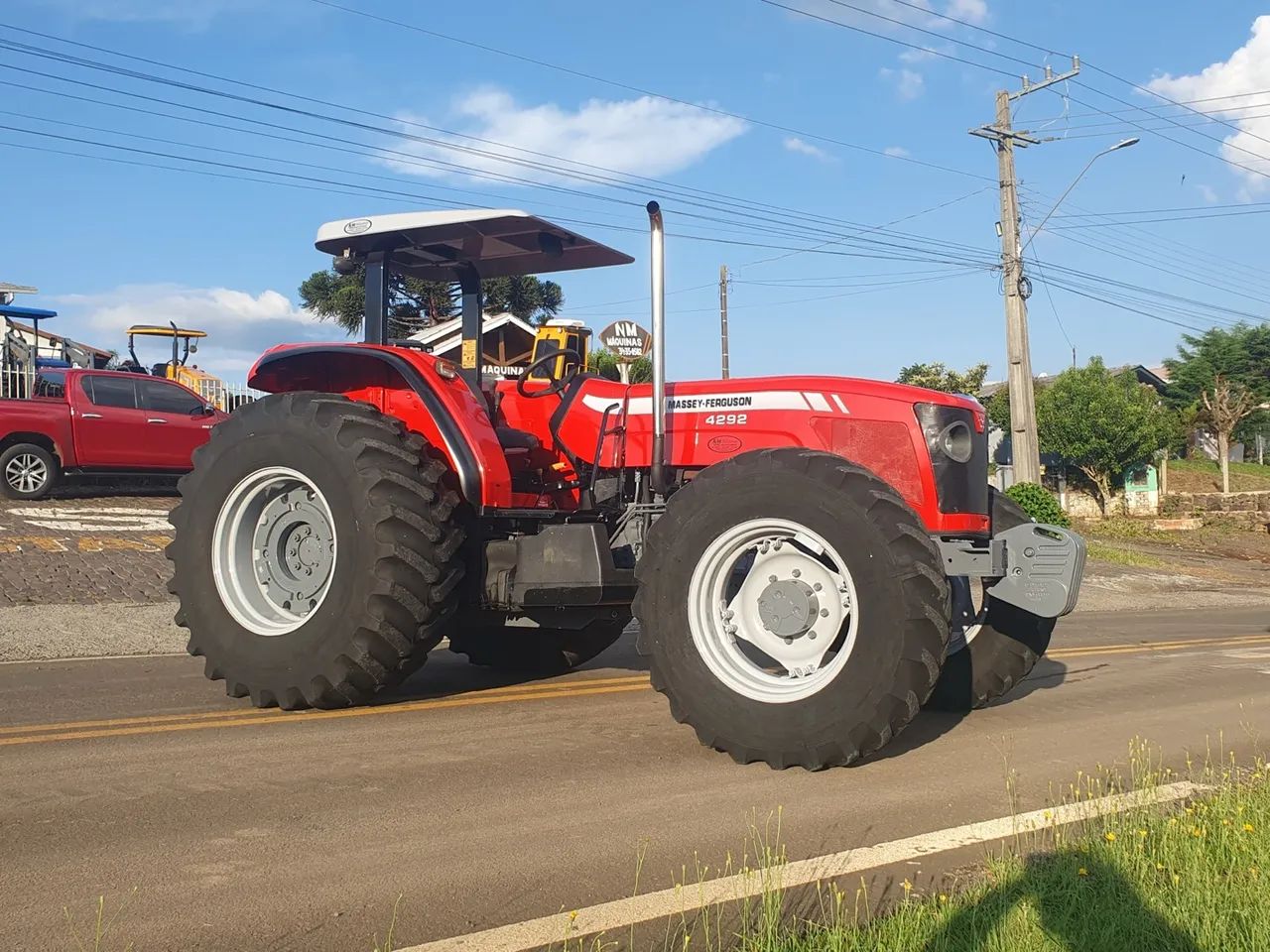 Trator Massey Ferguson 4292 - Foto 2