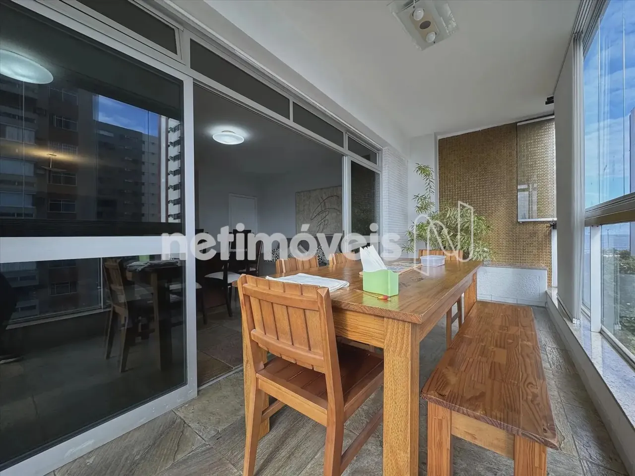 Apartamento com 180m2 - 4 quartos em Mata da Praia - Vitória - ES