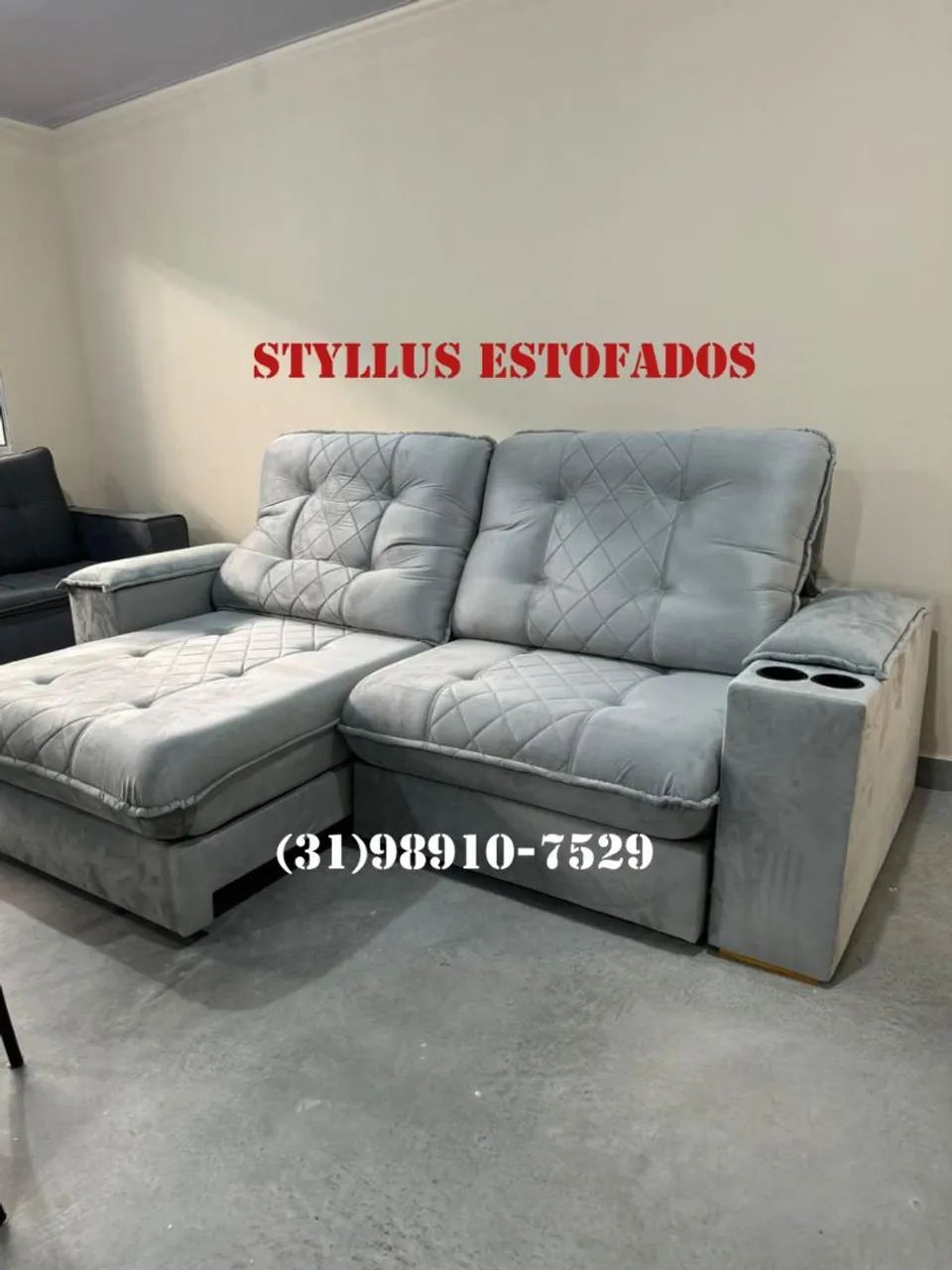 Sofá retrátil Cinza - Novo - 4Lugares