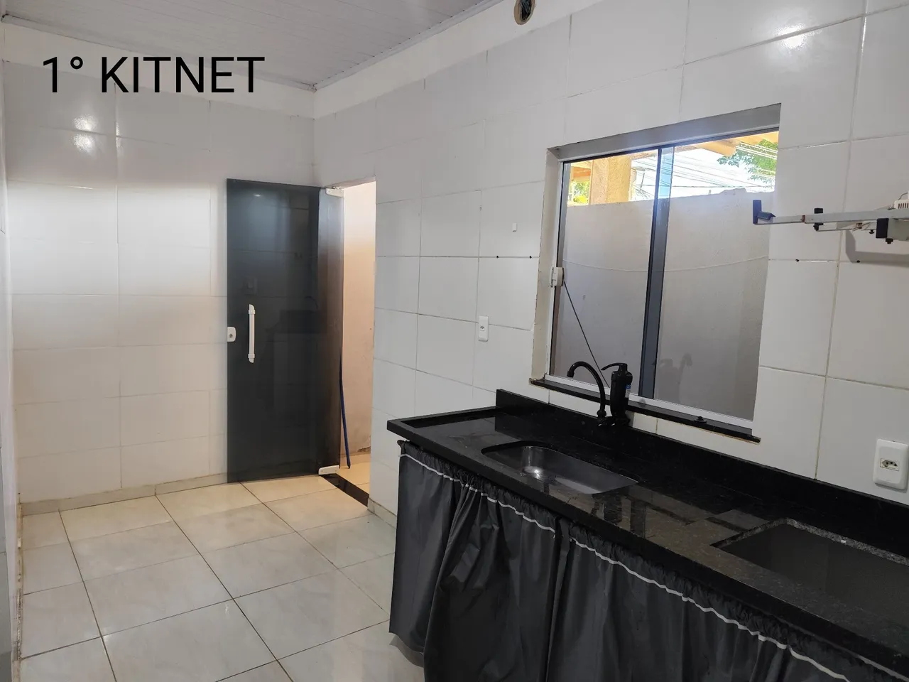VENDO TERRENO GRANDE COM DUAS KITNETS