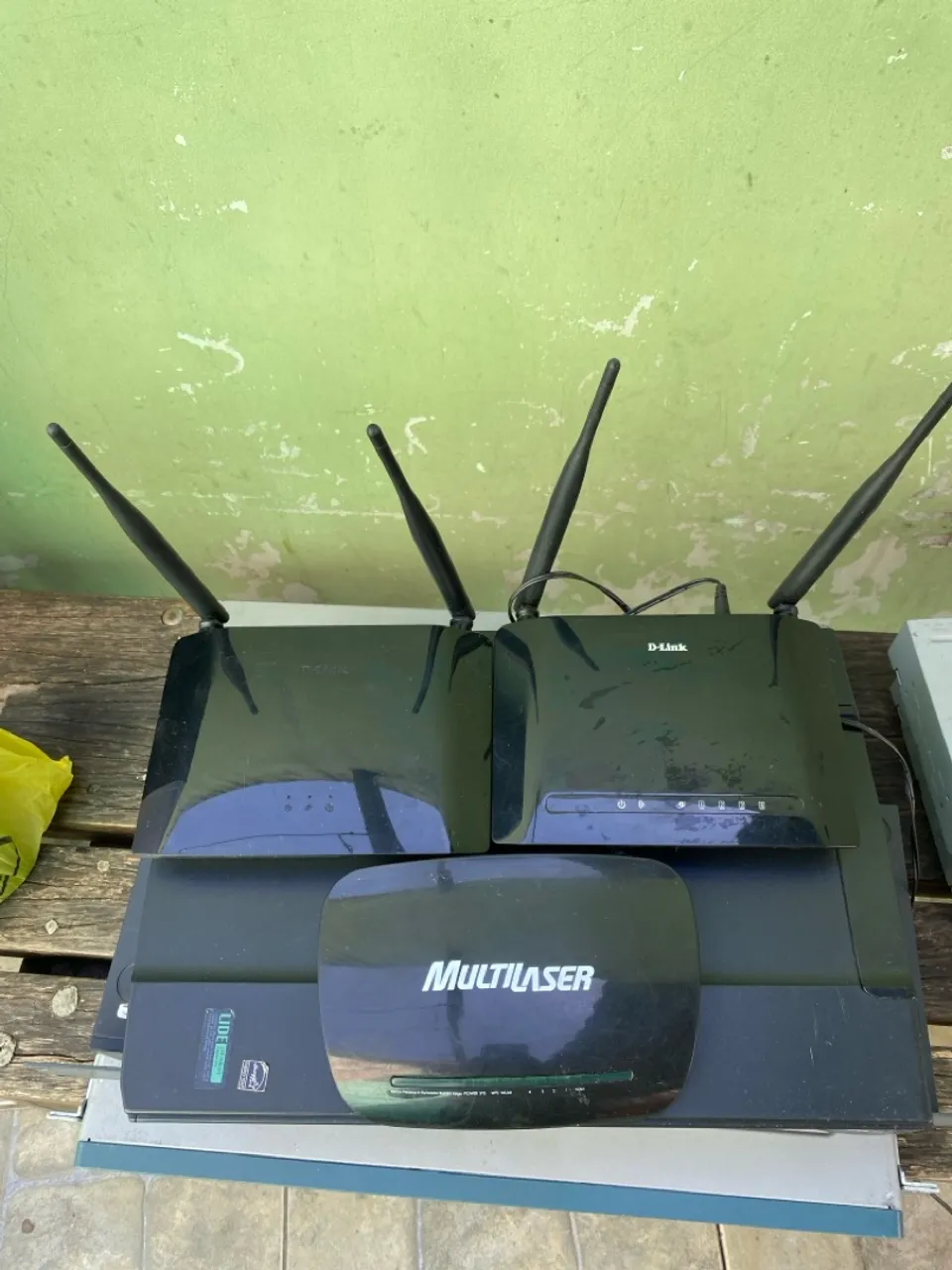 Roteadores e Modem Multilaser e D-Link