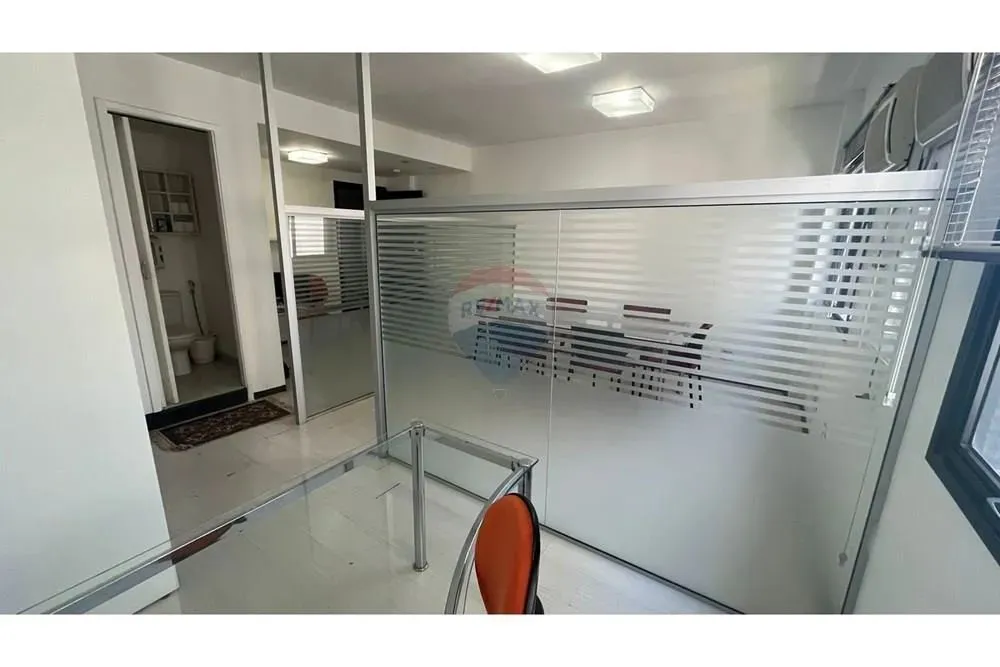 Sala Comercial Mobiliada para Locação - 32,5m² - Al. Itapecuru/ Alphaville