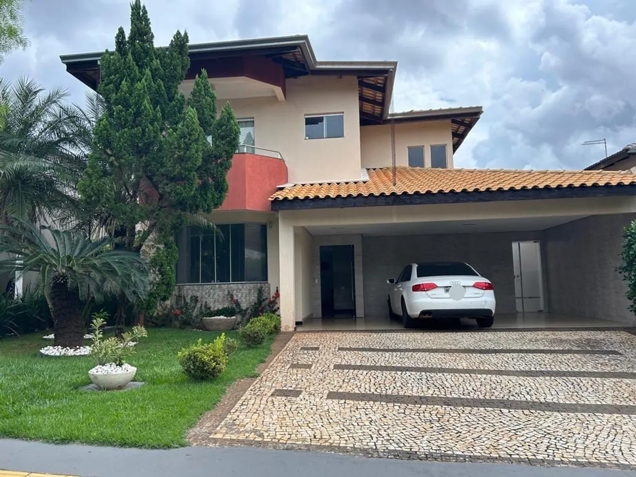 Sobrado com 3 quartos (suítes) à venda, 250 m² por R$ 1.700.000 - Loteamento Portal do Sol